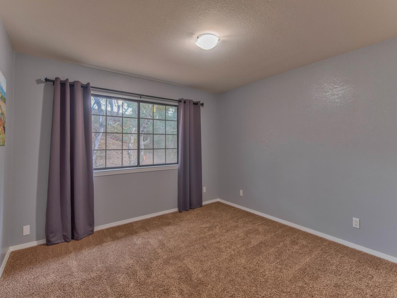 6640 Kim Ann Lane Salinas, CA 93907 - Photo 25 of 41 an empty room with windows