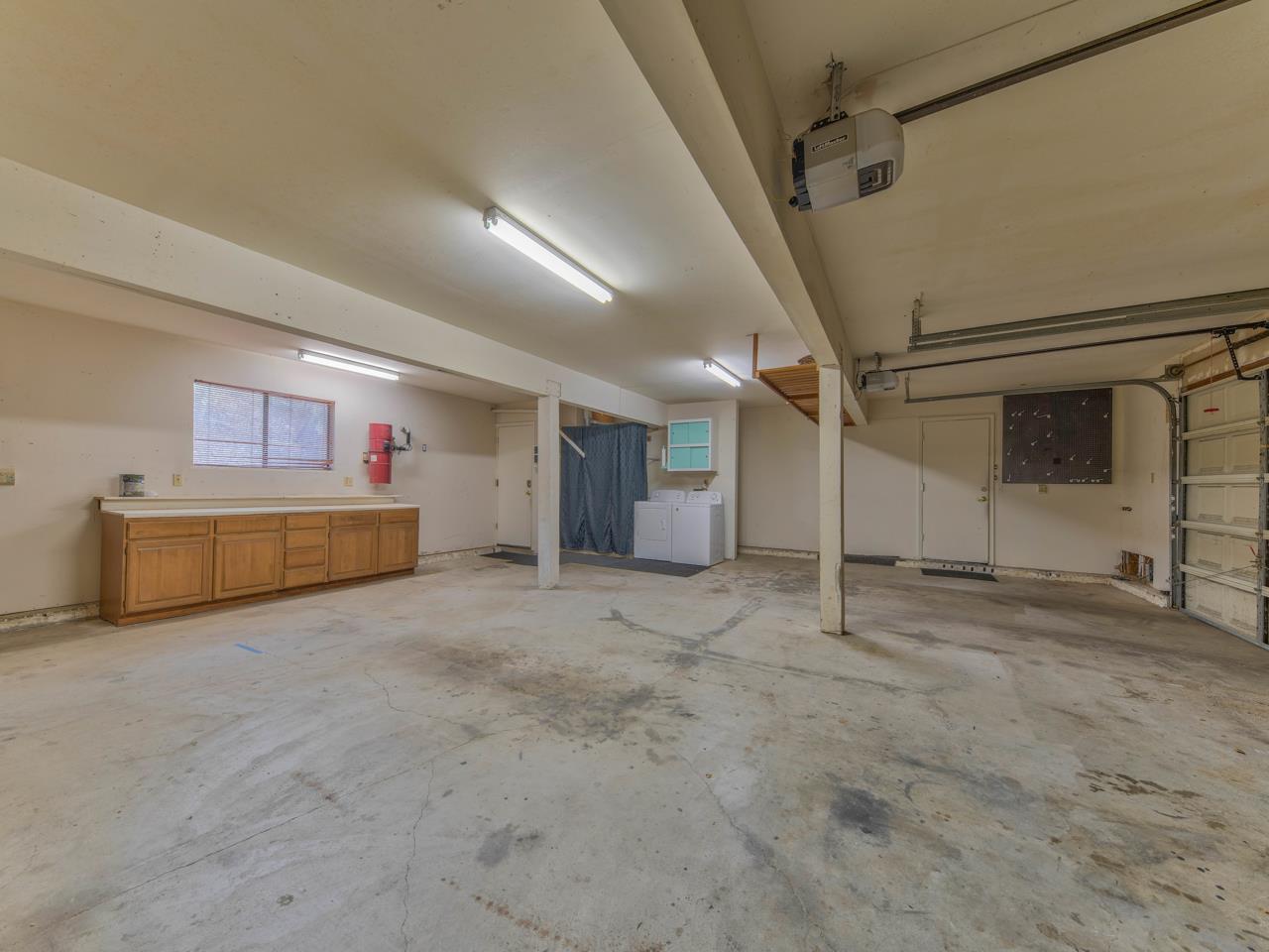 6640 Kim Ann Lane Salinas, CA 93907 - Photo 38 of 41 a view of an empty room