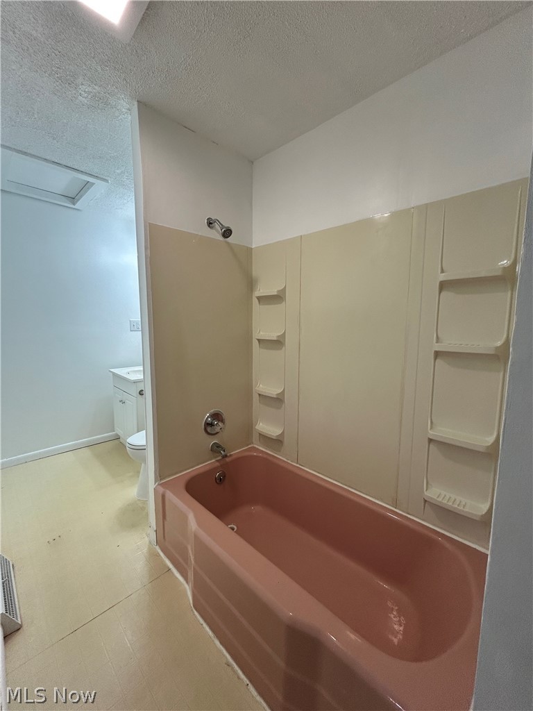 212 Main Street, Unit 1/2 Toronto, OH 43964 - Photo 5 of 9