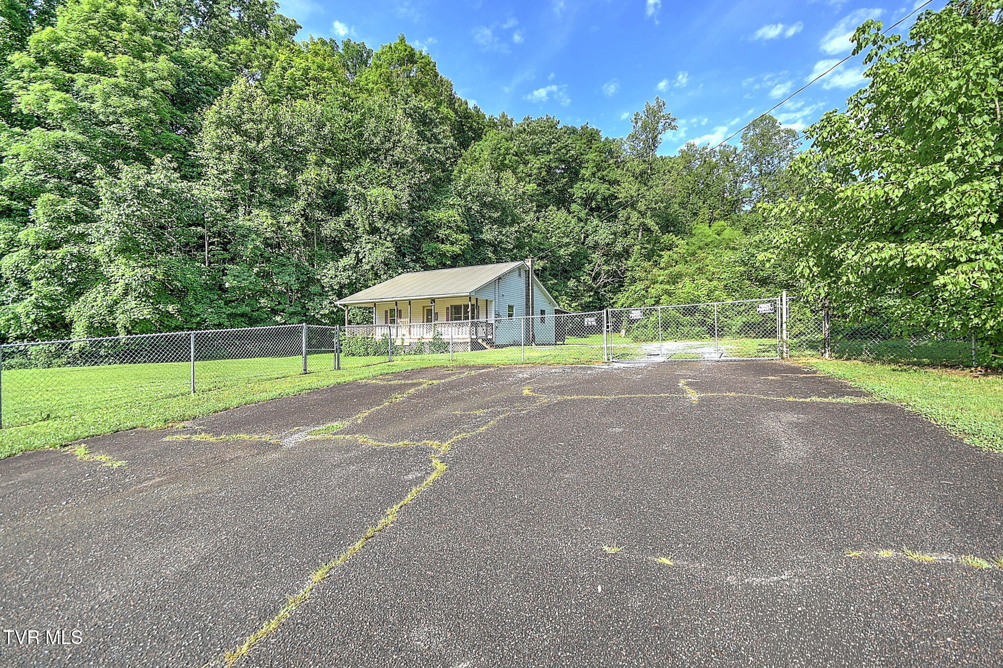 655 Wadlow Gap Road Kingsport, TN 37660 - Photo 65 of 66 34-web-or-mls-649 Wadalow Gap DP-35