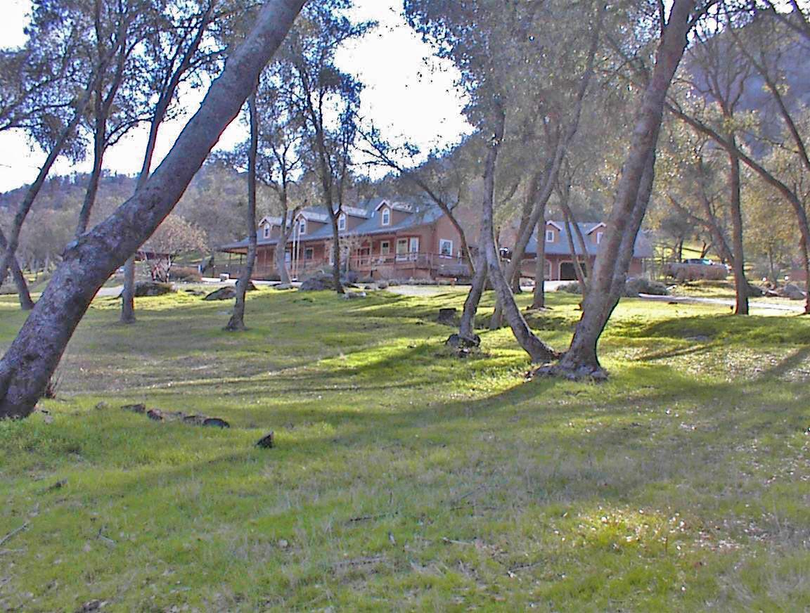 45483 Sand Creek Road Squaw Valley, CA 93675 - Photo 47 of 80 a view of yard with green space