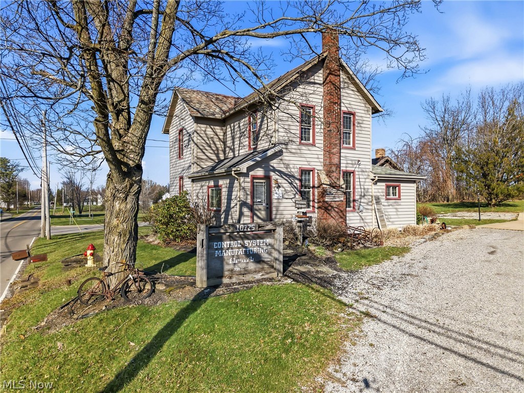 10725 Struthers Road New Middletown, OH 44442 - Photo 2 of 49