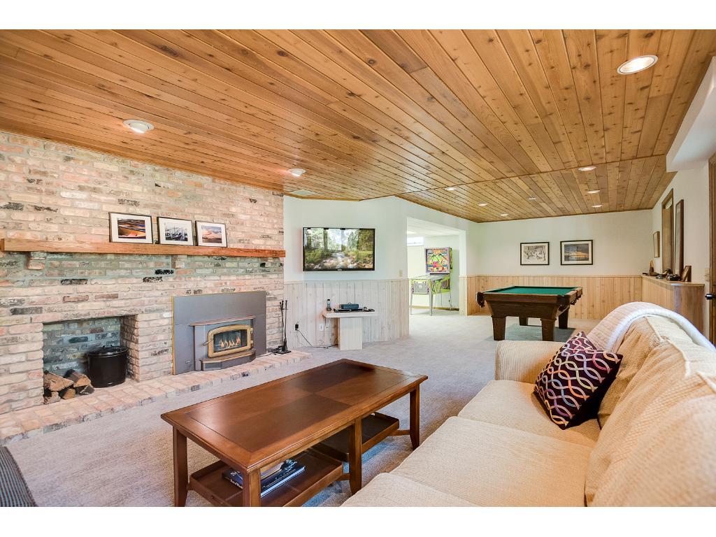 15111 Linner Ridge Wayzata, MN 55391 - Photo 16 of 24 Gallery Image 16