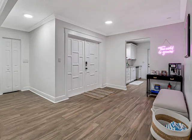 $7,500 | 532 North Palmway, Lake Worth Beach, FL 33460