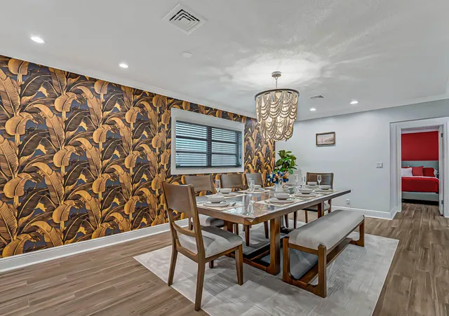 $7,500 | 532 North Palmway, Lake Worth Beach, FL 33460