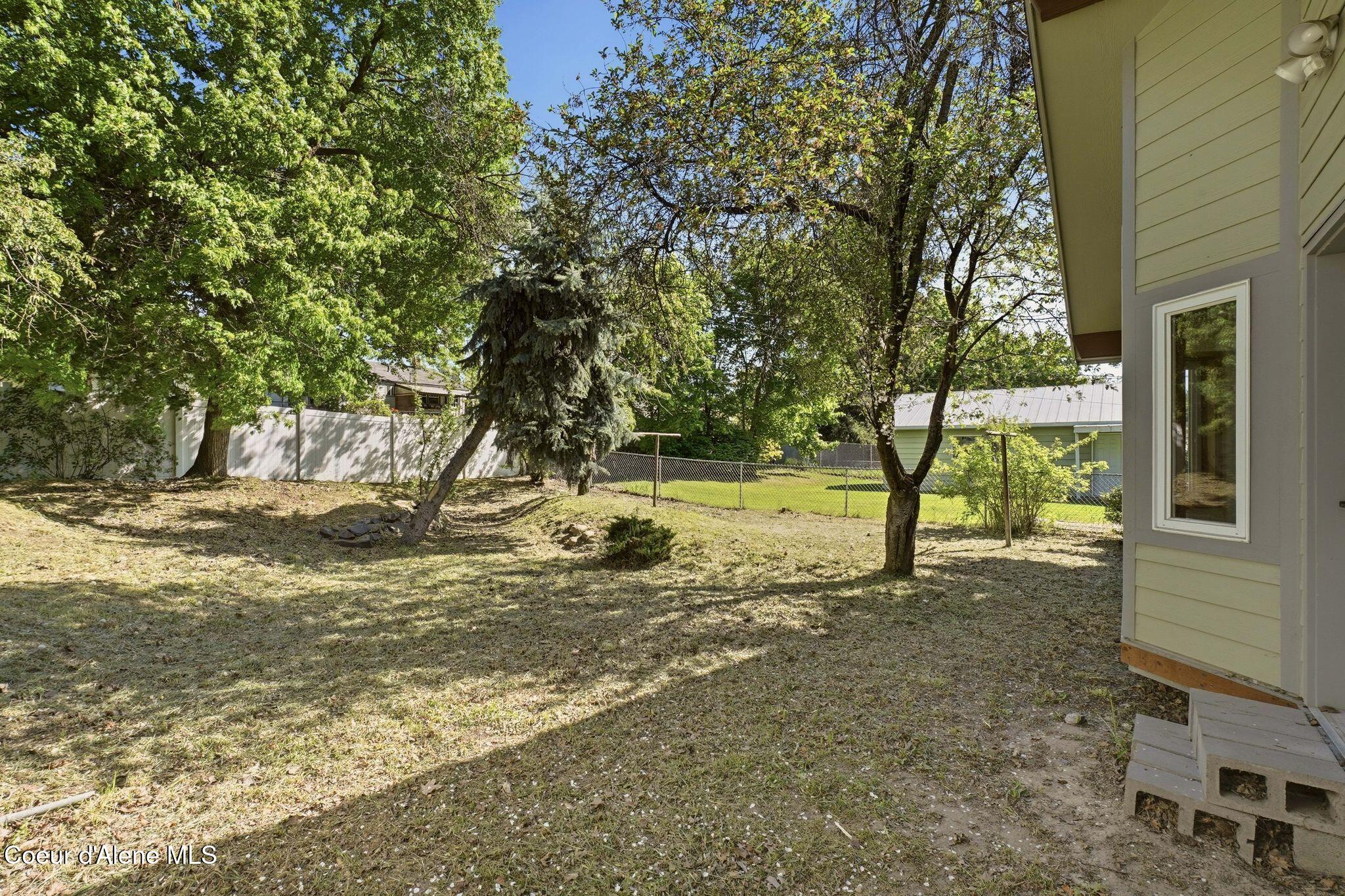 2410 West Decatur Avenue Spokane, WA 99205 - Photo 29 of 40 Inside-Media-Decatur-40