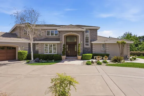 $5,998,000 | 130 Sierra Azule, Los Gatos, CA 95032
