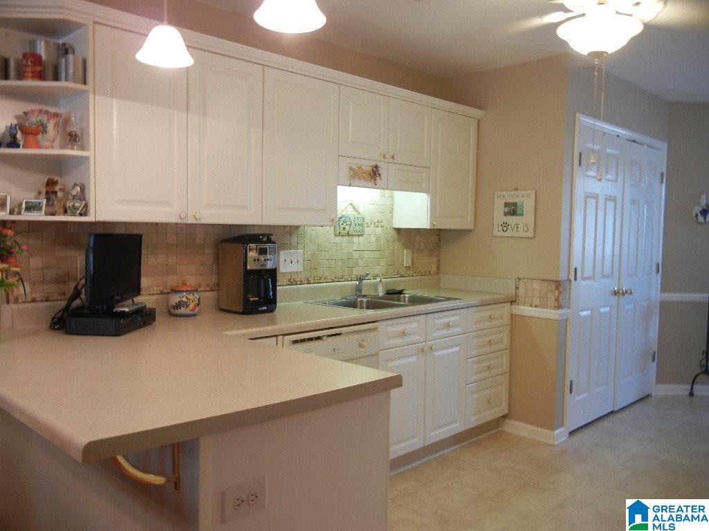 197 Hidden Cove Circle Pelham, AL 35124 - Photo 13 of 27