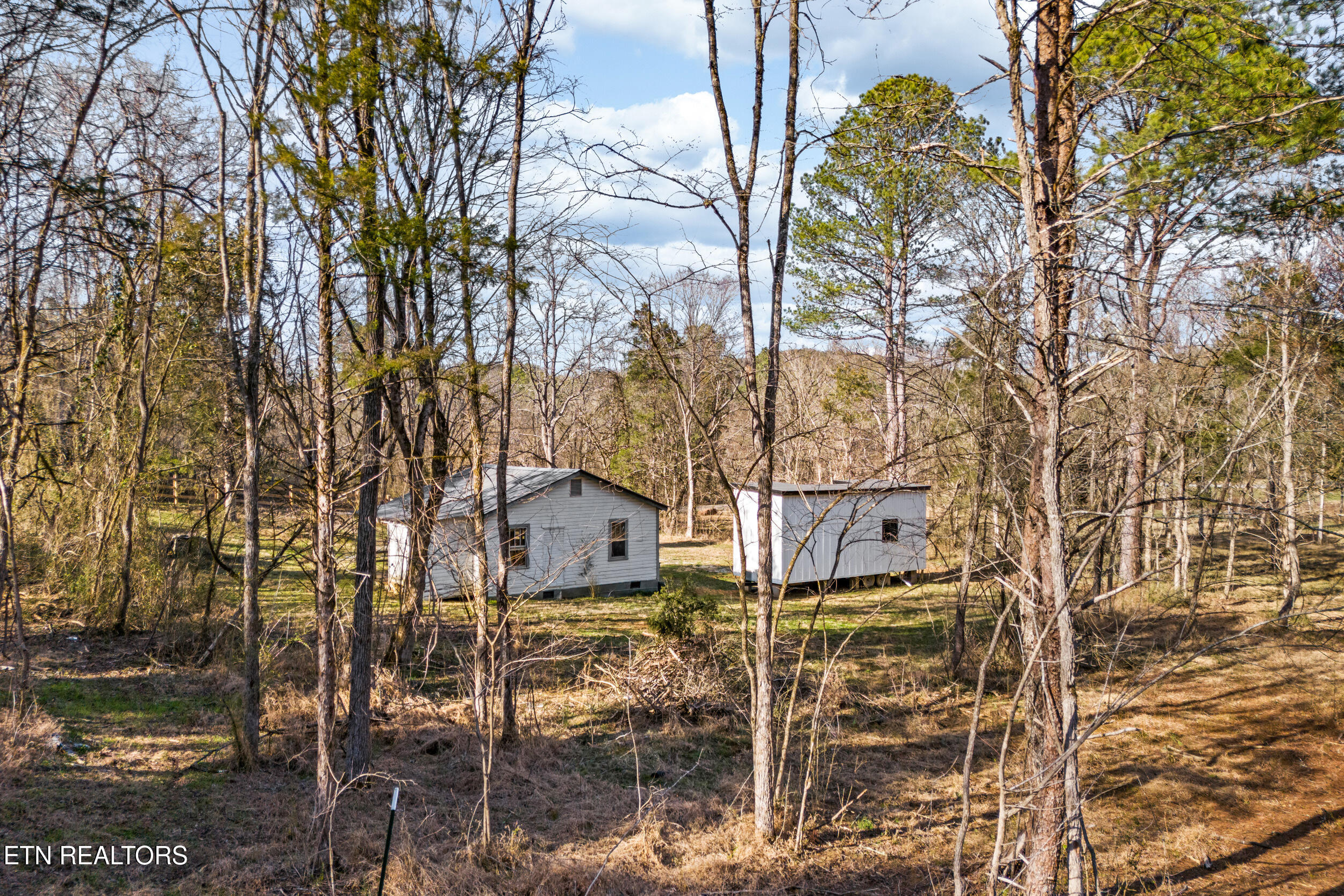 320 White Plains Road Vonore, TN 37885 - Photo 54 of 55 320 white plains rd-54