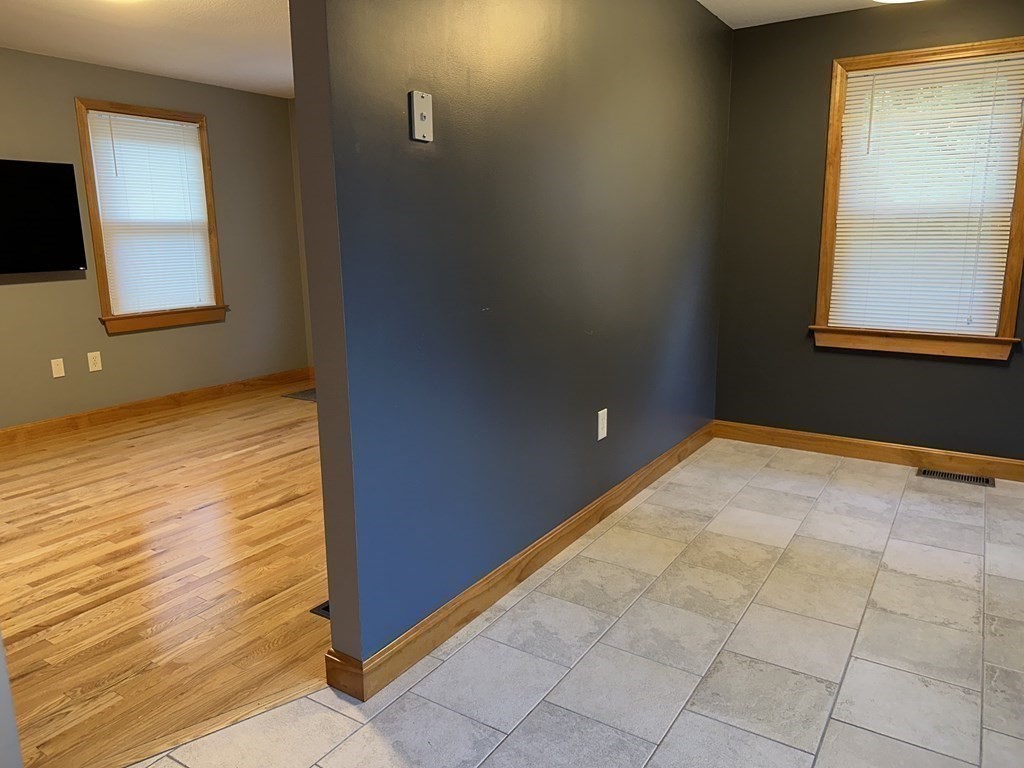 101 Minechoag Heights, Unit 101 Ludlow, MA 01056 - Photo 7 of 20 a view of an empty room and window