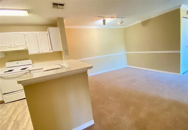 $1,545 | 1989 Summer Club Drive, Unit 305, Oviedo, FL 32765