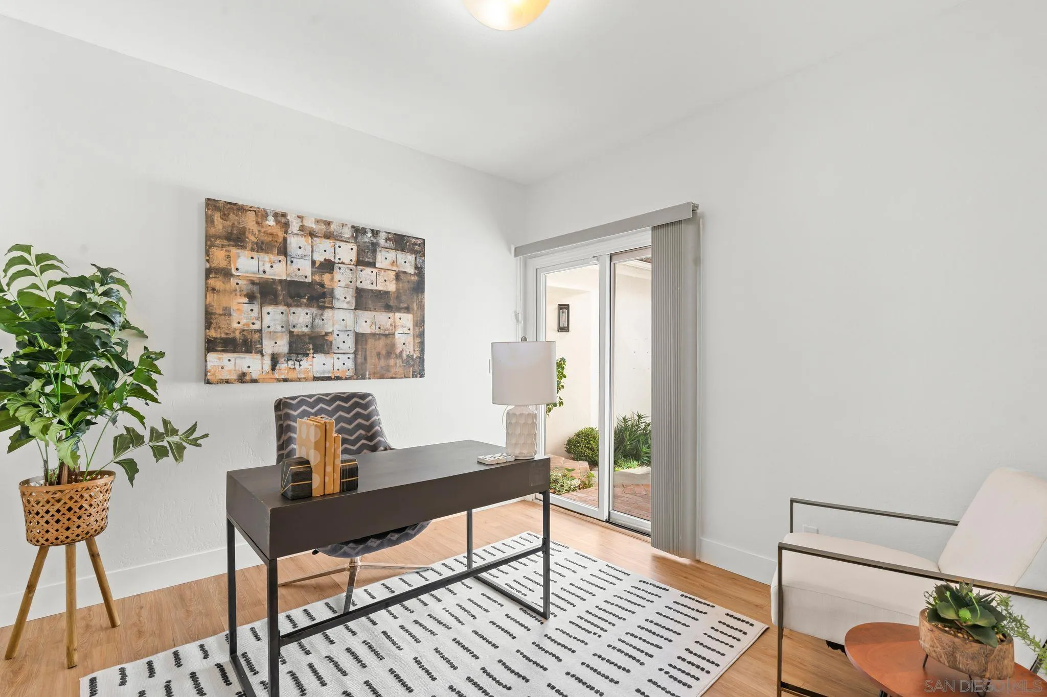 15951 Avenida Calma Rancho Santa Fe, CA 92091 - Photo 28 of 57