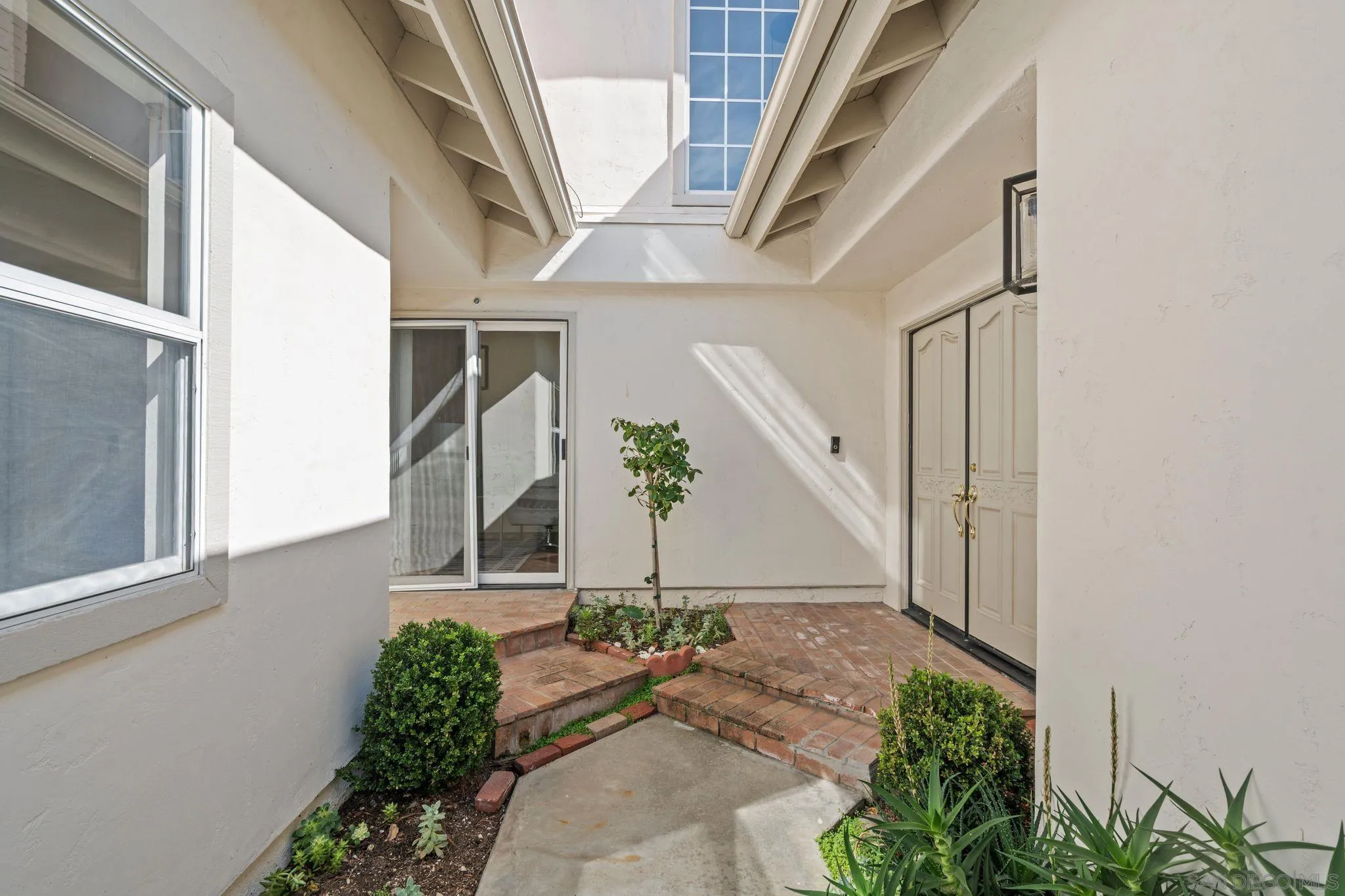 15951 Avenida Calma Rancho Santa Fe, CA 92091 - Photo 55 of 57