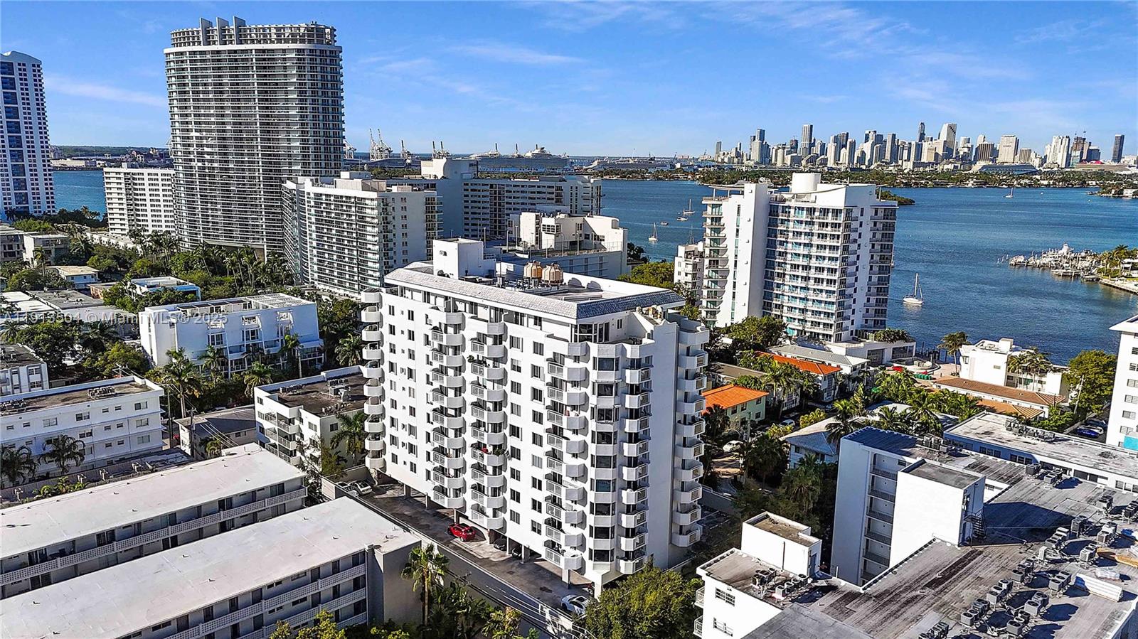 1621 Bay Road, Unit 606 Miami Beach, FL 33139 - Photo 30 of 32 a city view