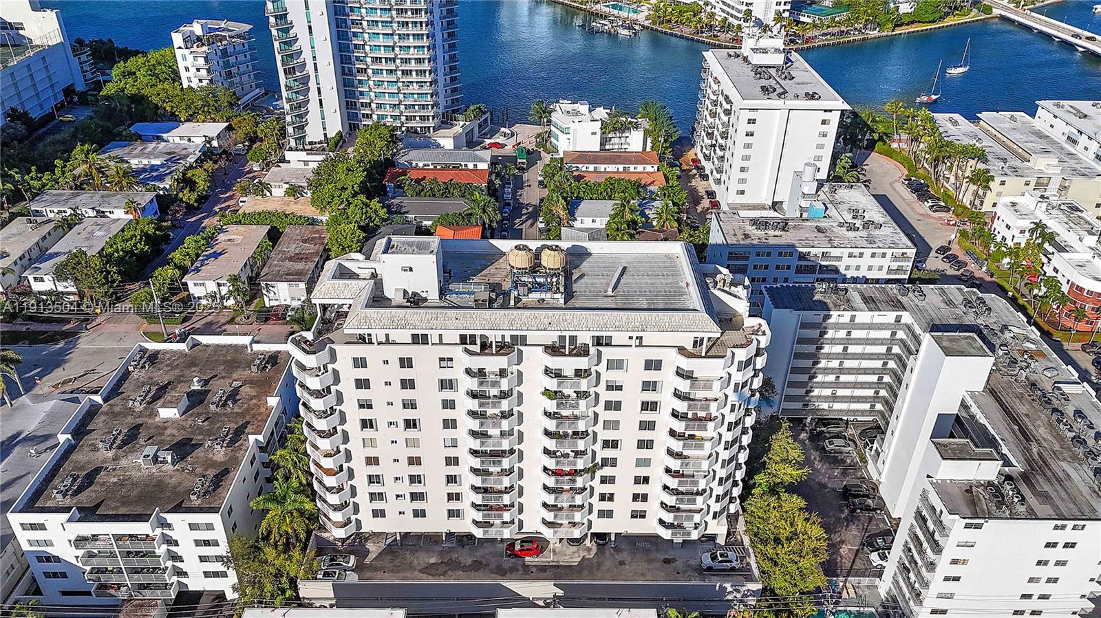 1621 Bay Road, Unit 606 Miami Beach, FL 33139 - Photo 31 of 32 a picture of city view