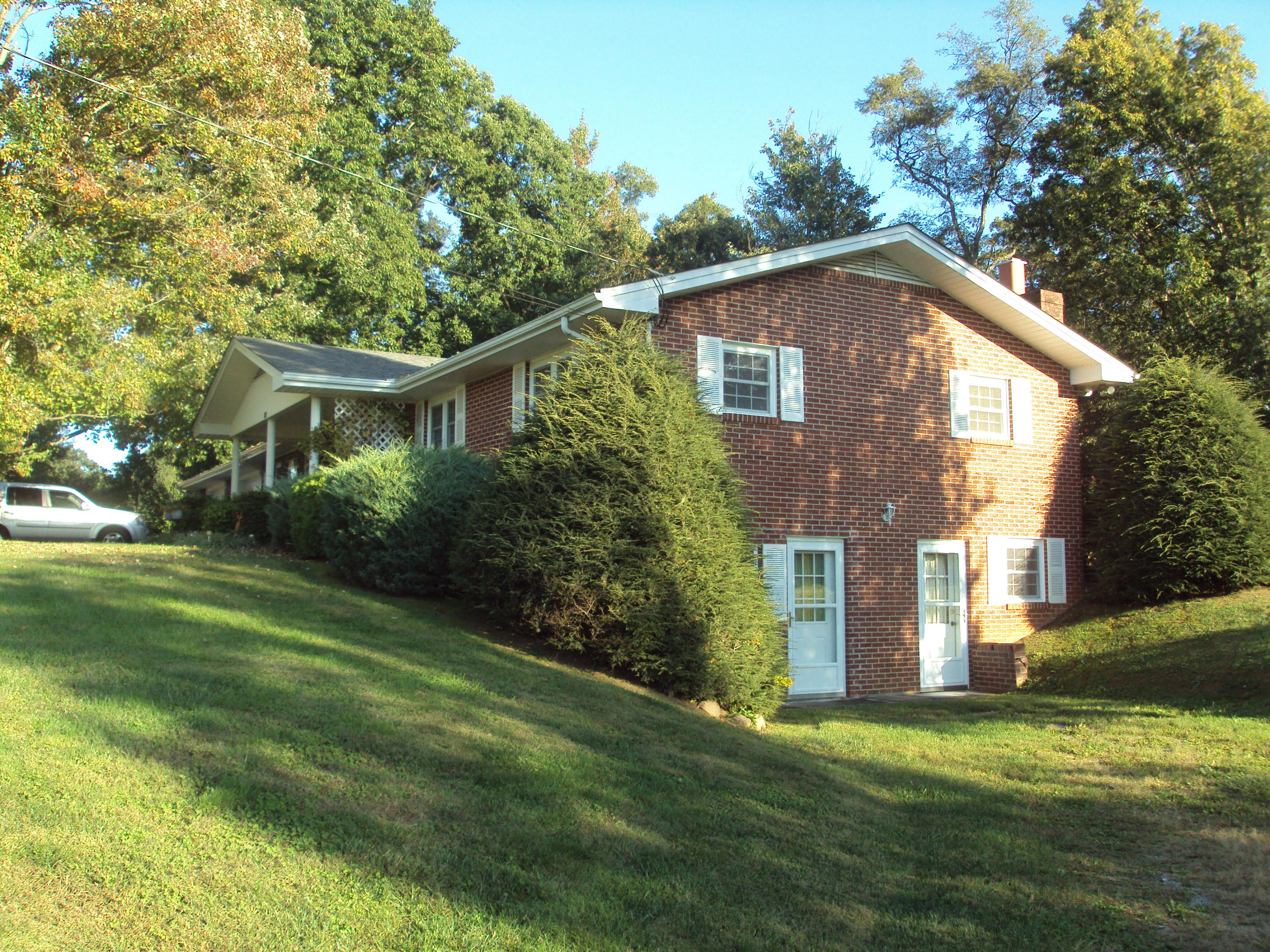 126 Spider Barnes Road Jonesborough, TN 37659 - Photo 6 of 42 DSC02496