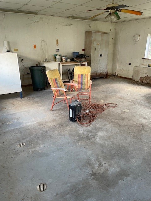 7339 Lewiston Street Houston, TX 77049 - Photo 18 of 23 a view of a room with furniture and a fan