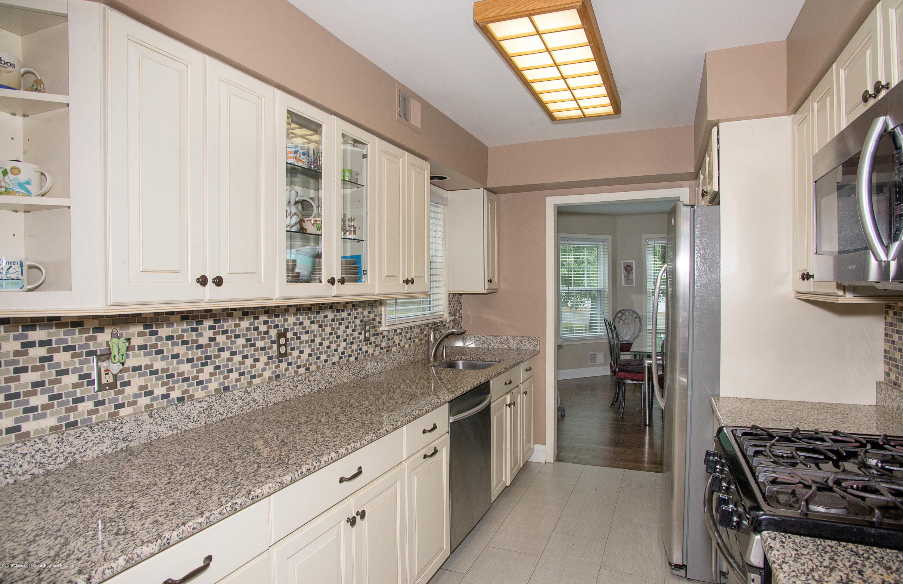 245 Bartley Road Jackson, NJ 08527 - Photo 7 of 30 Updated Kitchen