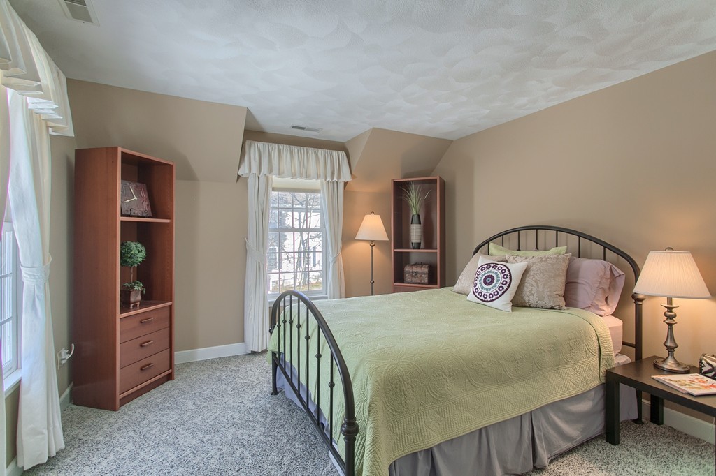 235 Blue Ridge Road North Andover, MA 01845 - Photo 18 of 30 Gallery Image 18