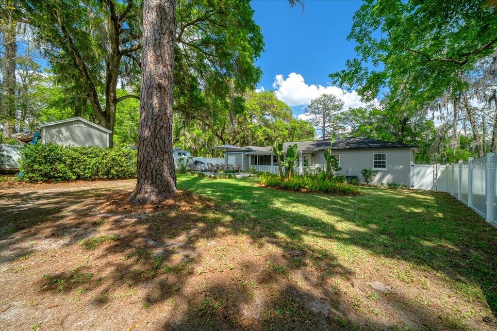 1228 Northeast 17th Terrace Ocala, FL 34470 - Photo 18 of 62