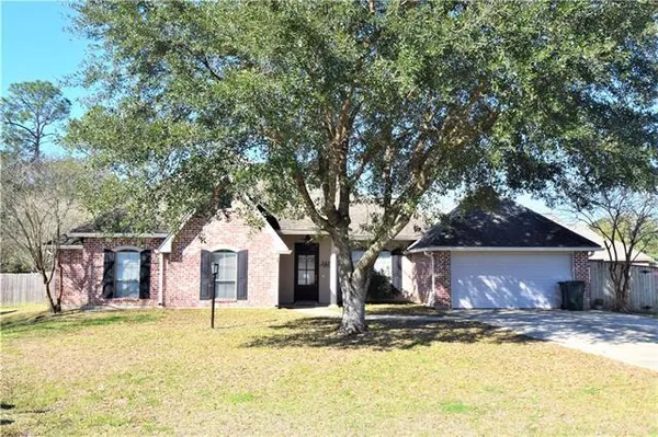 $2,700 | 3419 Cove Court, Mandeville, LA 70448