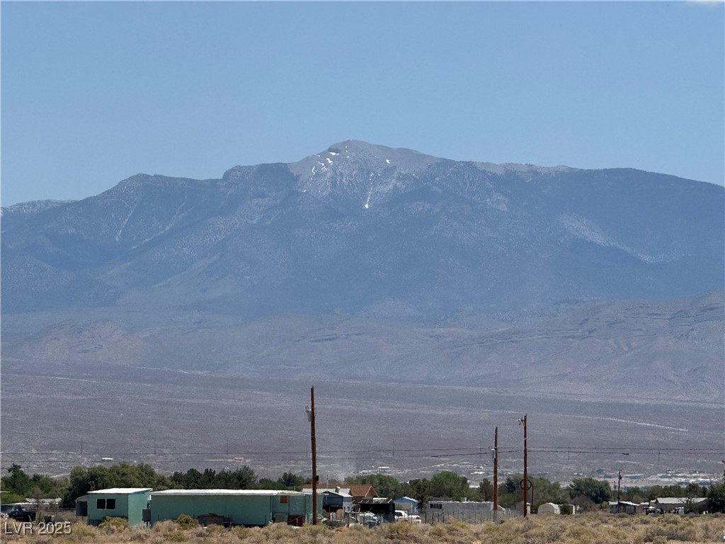 3260 West Wilson Road Pahrump, NV 89048 - Photo 3 of 4 View of mountain backdrop