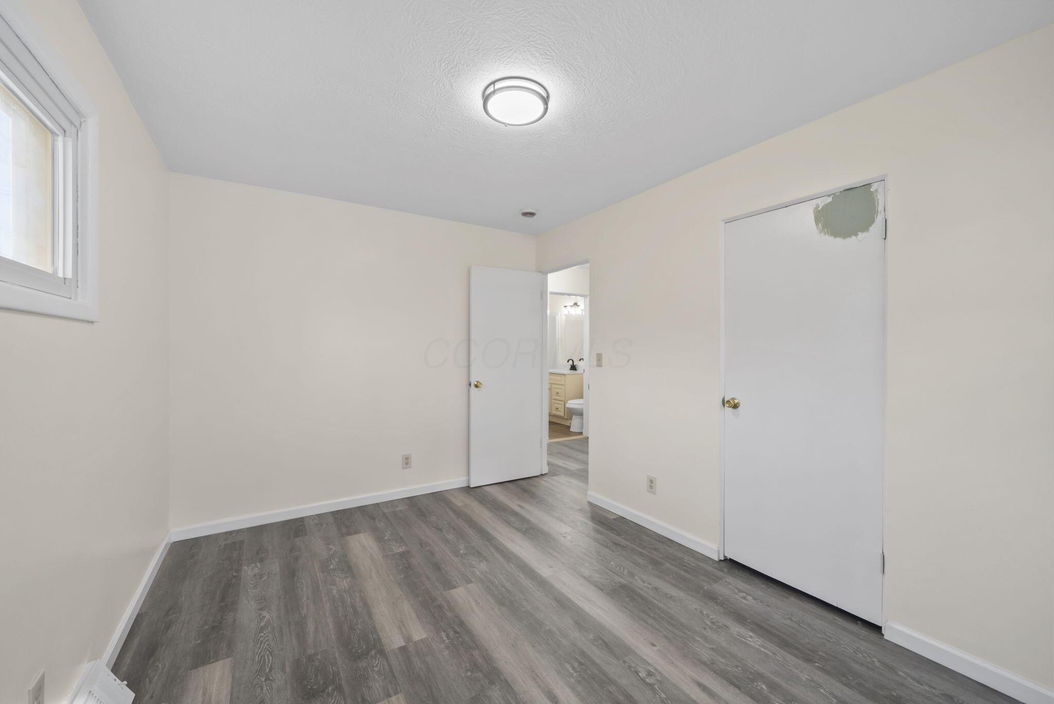 673 Roth Avenue Columbus, OH 43228 - Photo 12 of 26 Bedroom 1