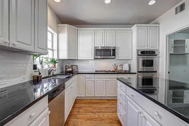 $450,000 | 4863 Union Lake Drive, Fort Worth, TX 76137