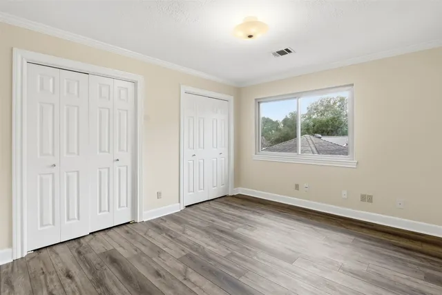 a bathroom with a sink vanity and a mirror