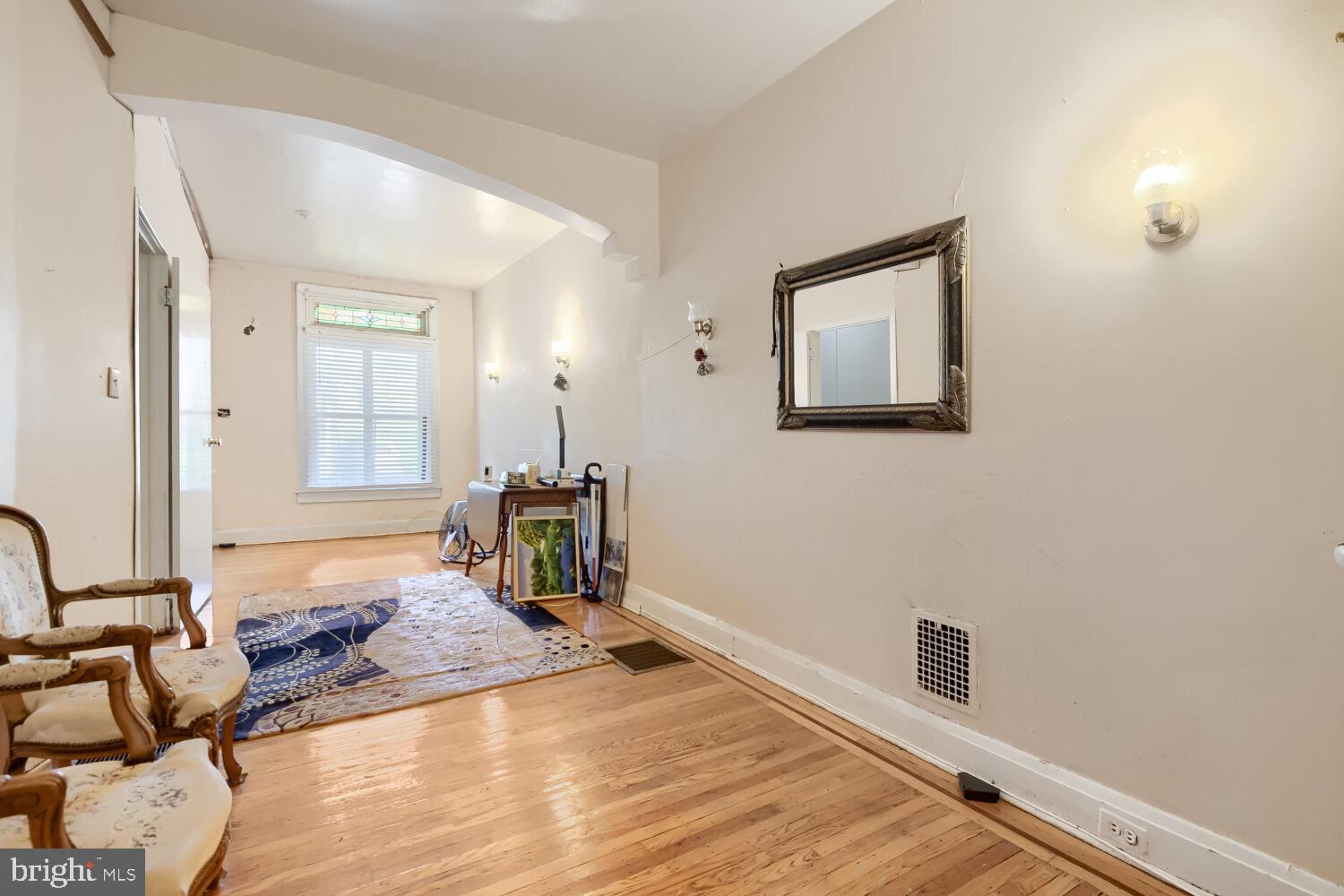 2807 East Biddle Street Baltimore, MD 21213 - Photo 6 of 17