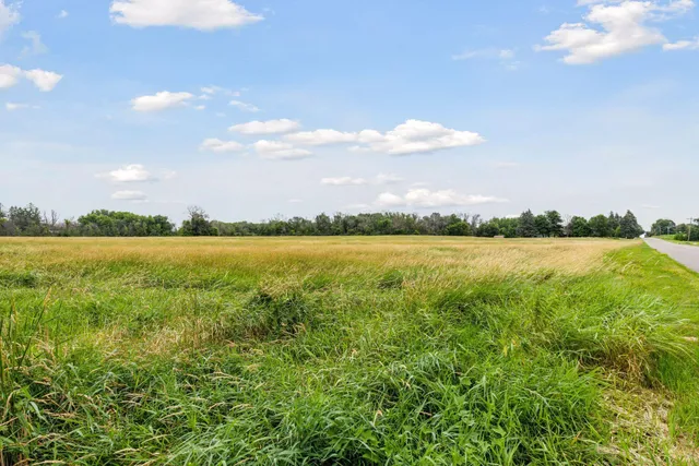 $1,925,000 | 1 Drake Drive, Independence, MN 55359