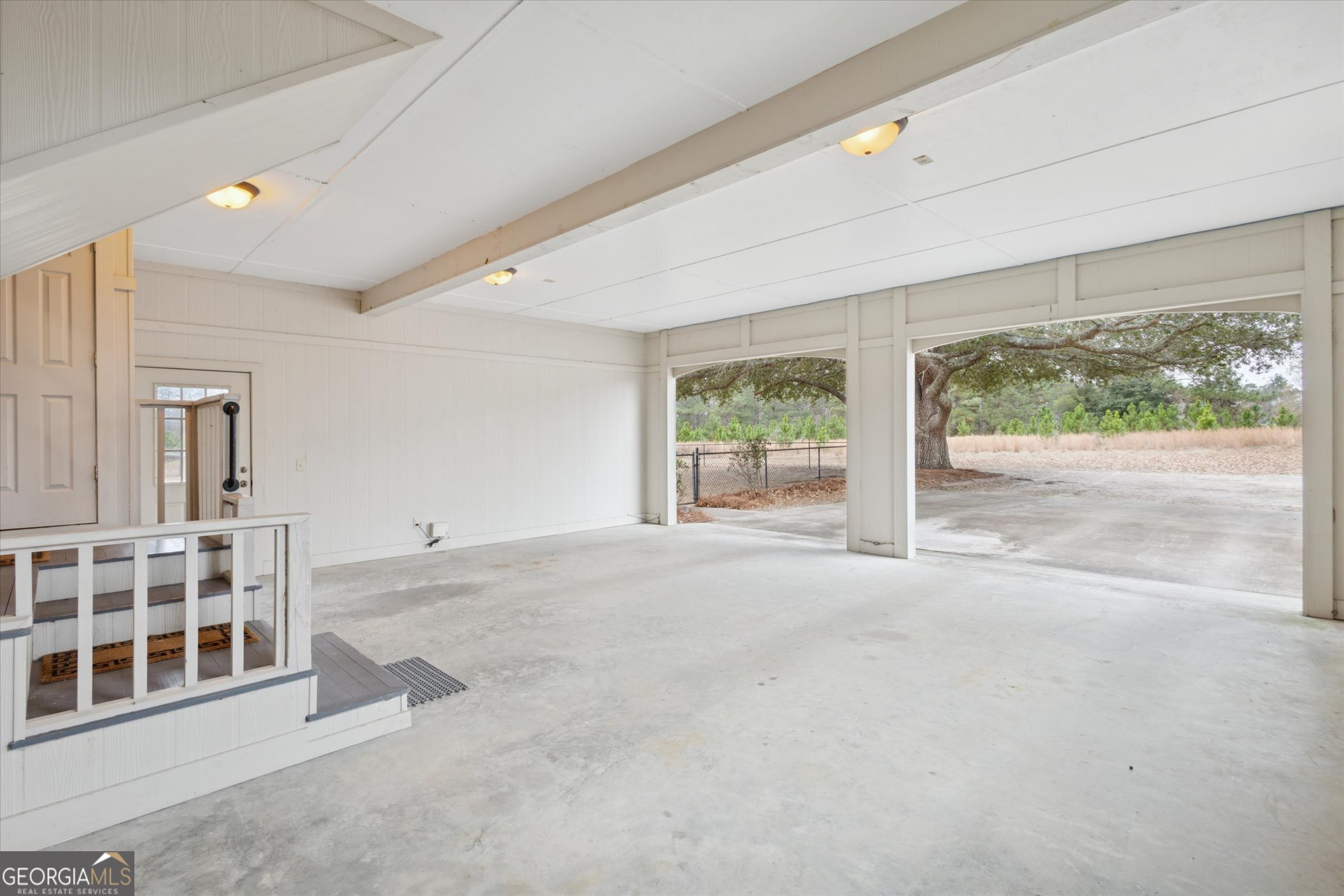 10544 Burkhalter Road Statesboro, GA 30461 - Photo 50 of 67 a view of an empty room with a window