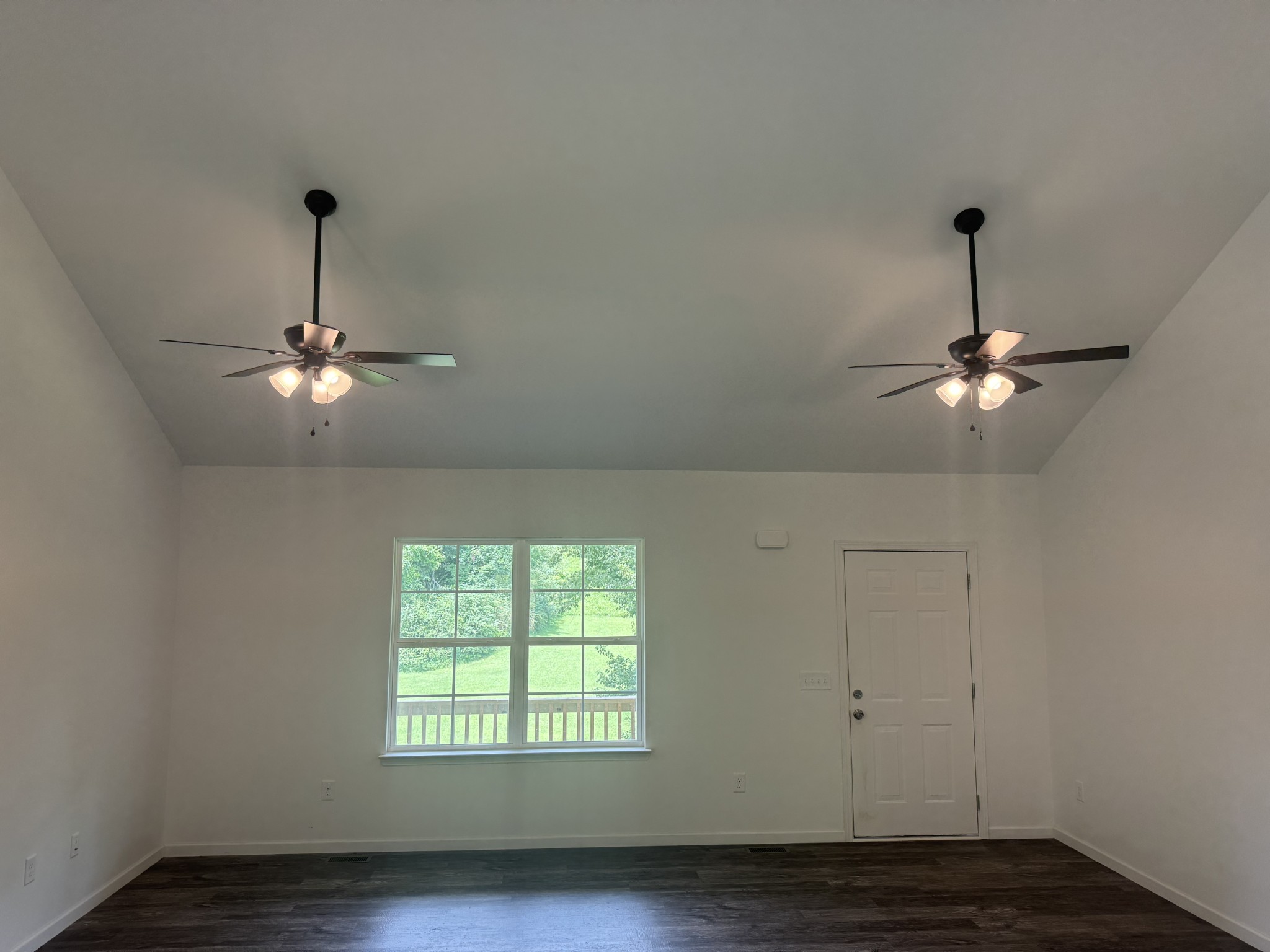 2075 Collier Road Cornersville, TN 37047 - Photo 5 of 25
