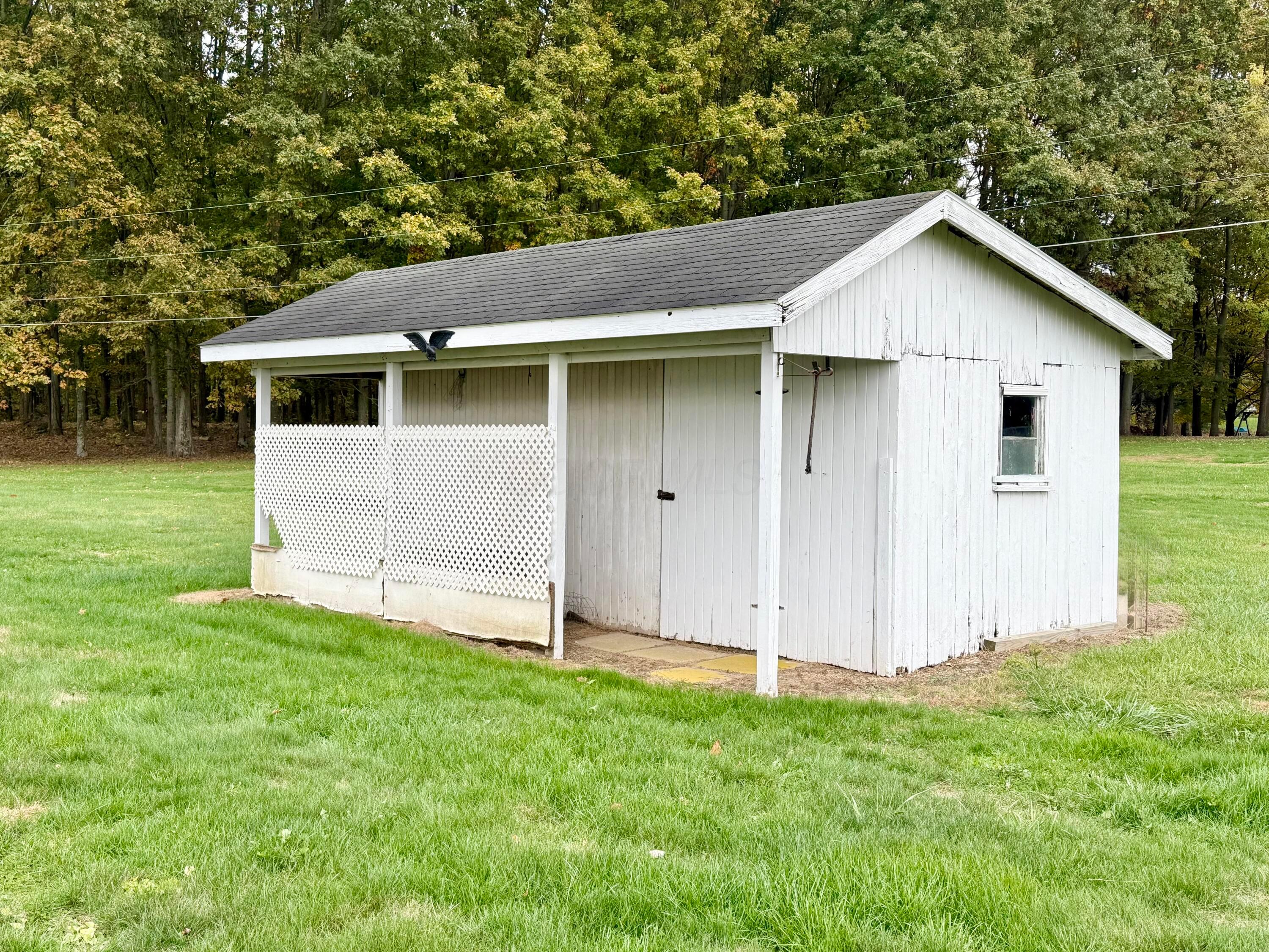 9136 Mt Gilead Road Fredericktown, OH 43019 - Photo 3 of 27 3