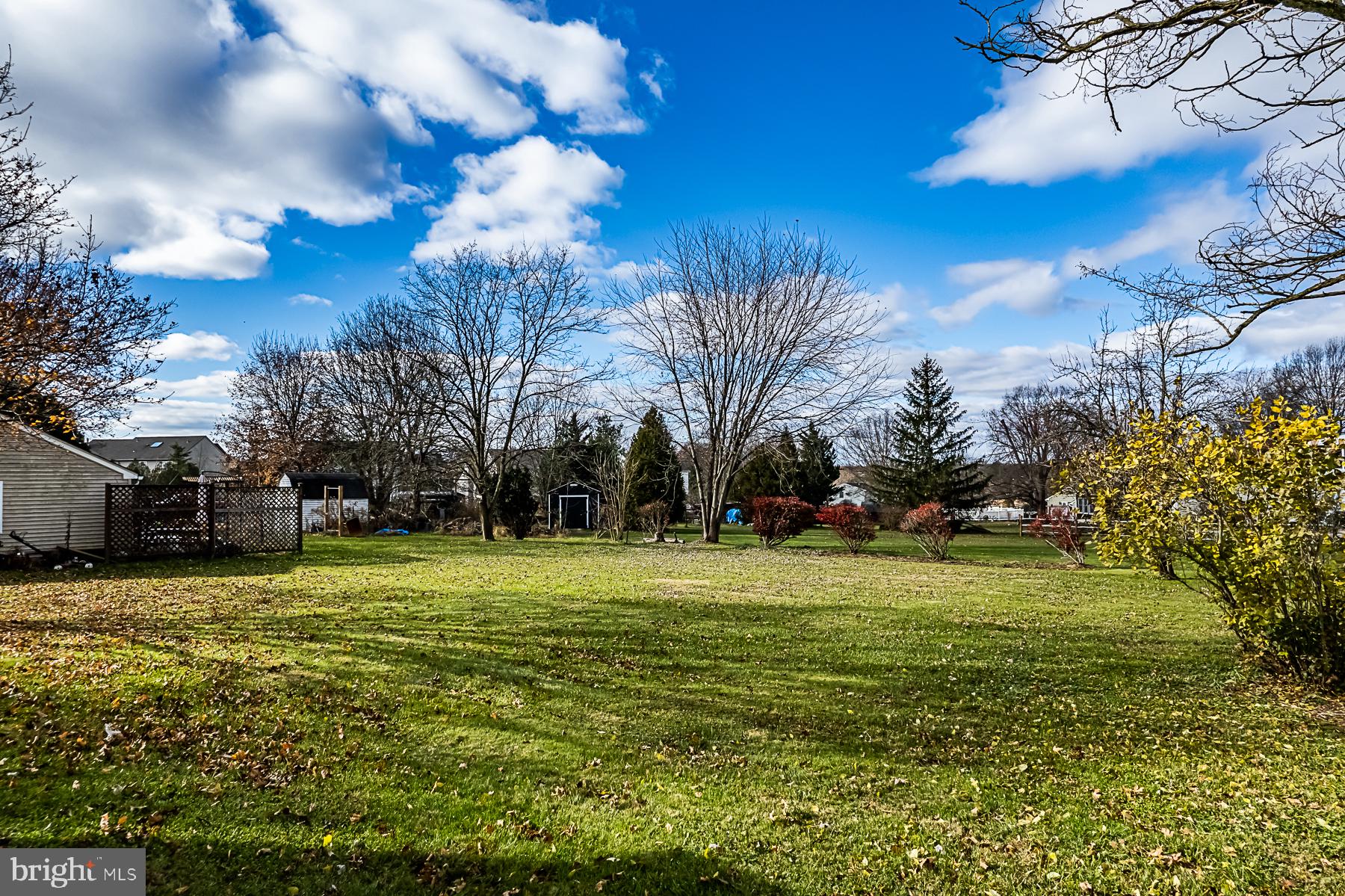 118 Orchard Road Perkasie, PA 18944 - Photo 30 of 34 Back Yard View