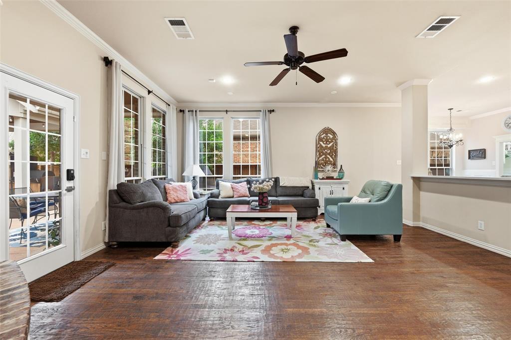 1133 Burnett Road Lantana, TX 76226 - Photo 14 of 40