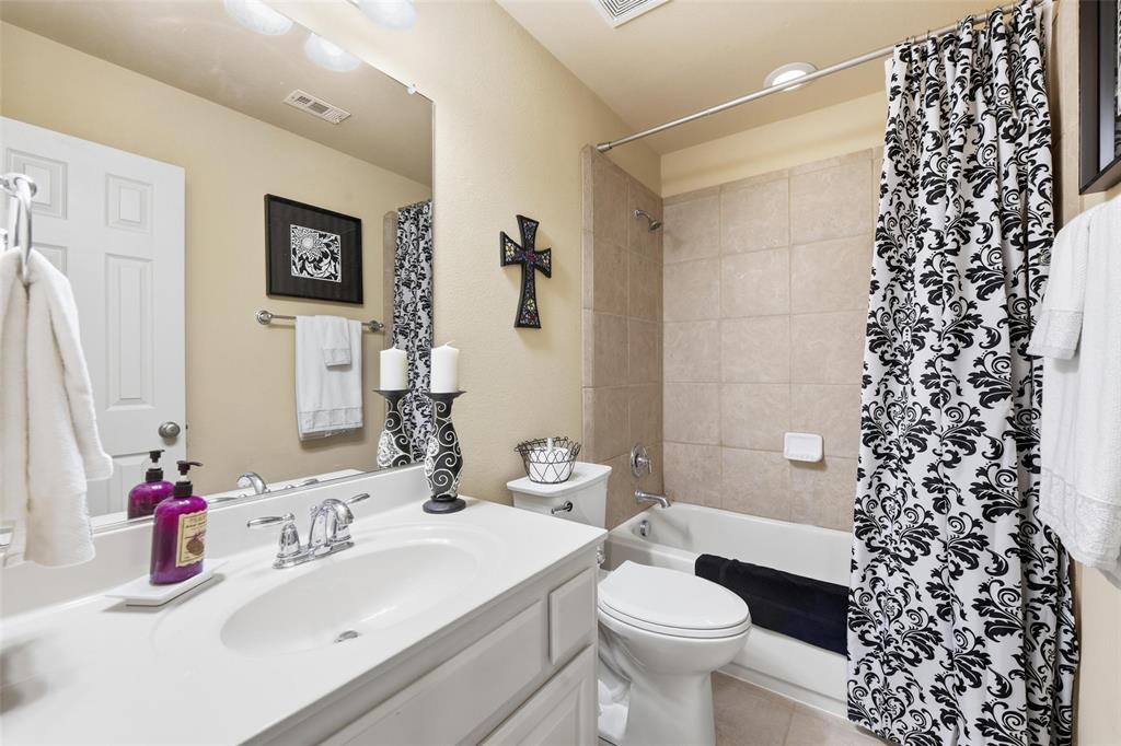 1133 Burnett Road Lantana, TX 76226 - Photo 17 of 40 Conveniently upstairs