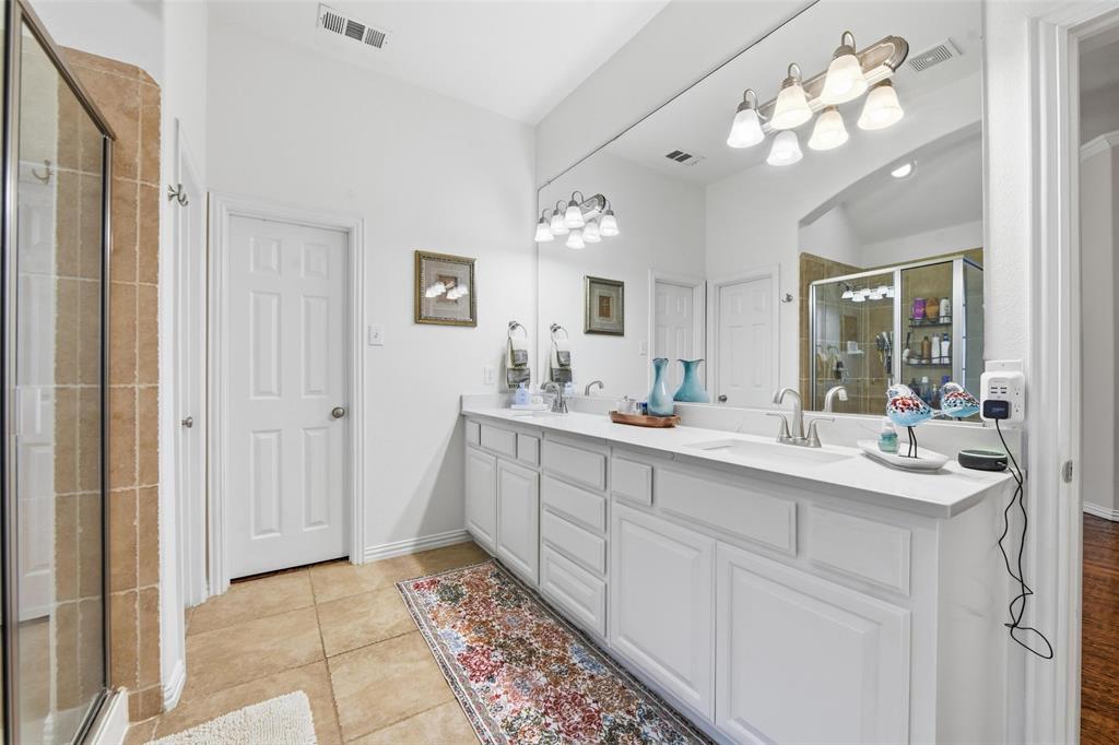 1133 Burnett Road Lantana, TX 76226 - Photo 21 of 40