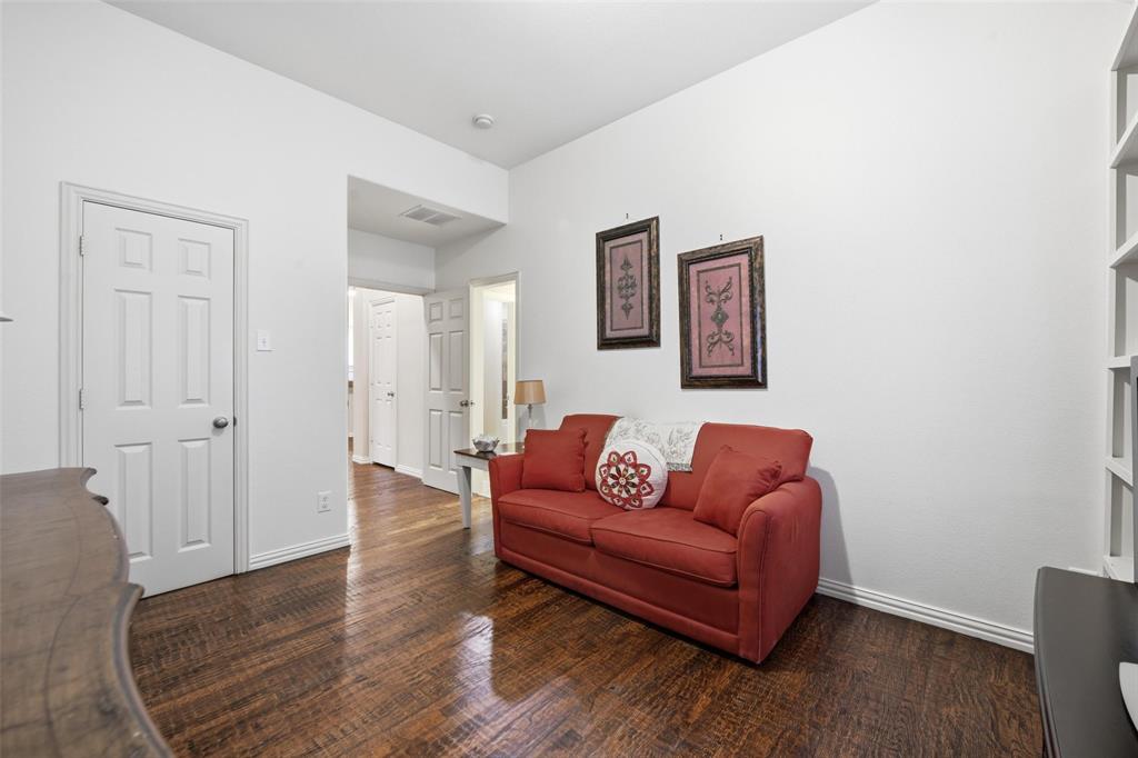 1133 Burnett Road Lantana, TX 76226 - Photo 31 of 40