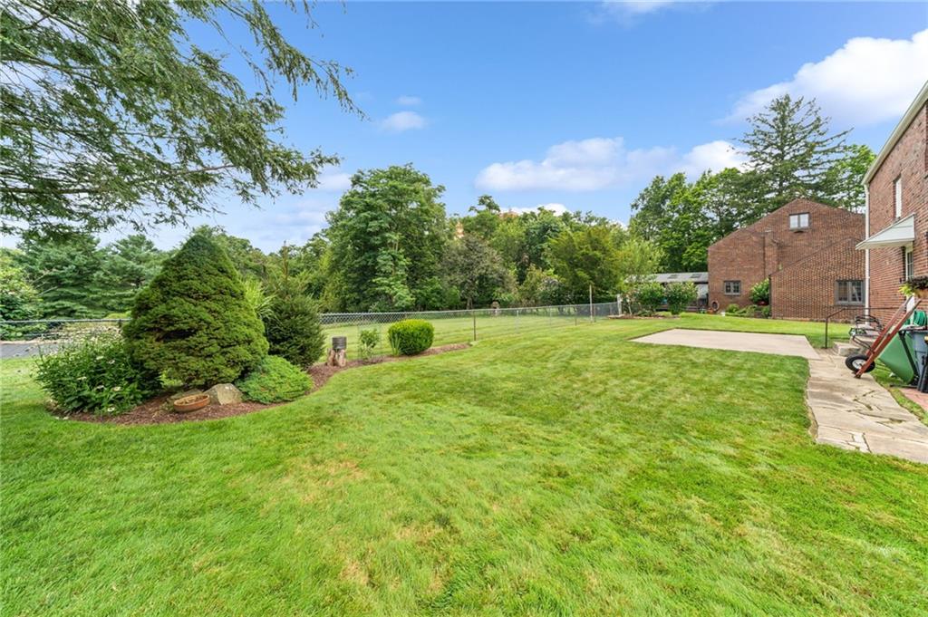 232 Highland Road Penn Hills, PA 15235 - Photo 23 of 25 Gallery Image 23