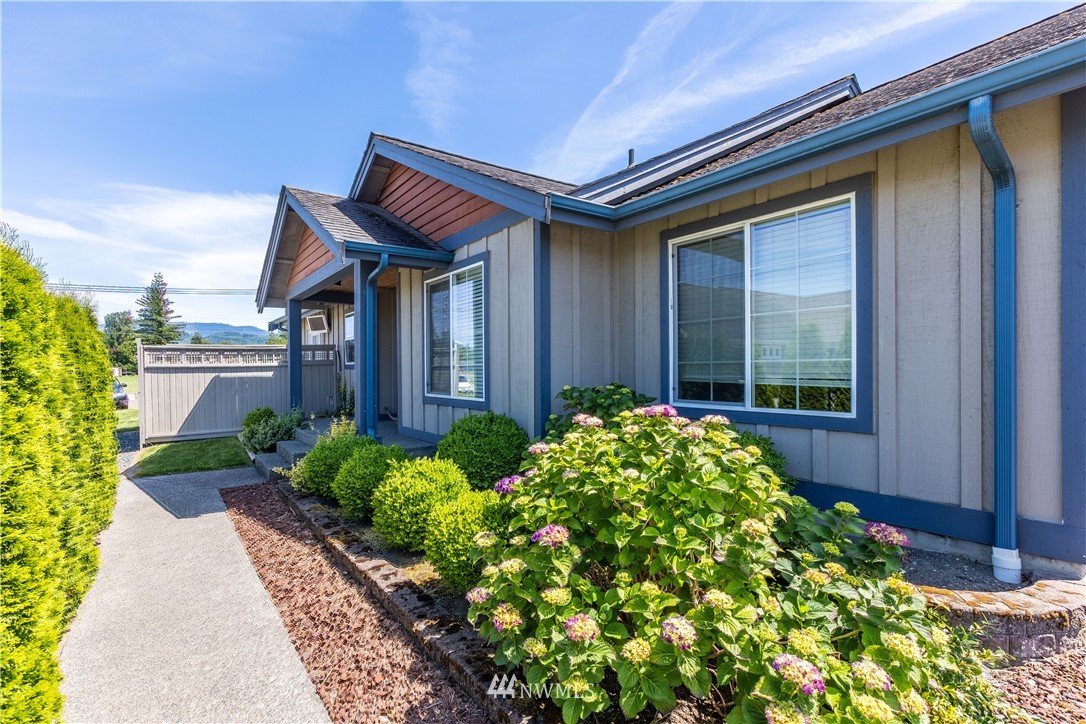 1209 Hovel Road Sumas, WA 98295 - Photo 3 of 40