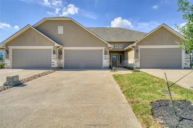 $349,900 | 3822 Alamosa Street, College Station, TX 77845