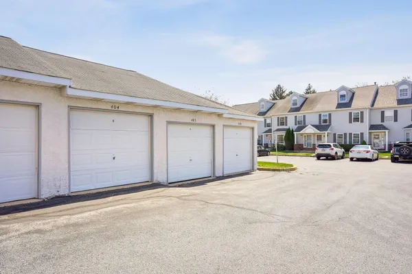 $454,900 | 404 Truman Court, Eagleville, PA 19403