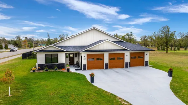 $649,500 | 302 Shortcut Lane Southwest, Bemidji, MN 56601