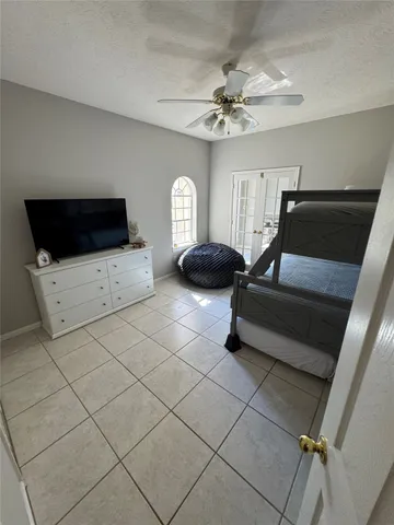 $3,700 | 14024 Shoreline Drive, Willis, TX 77318