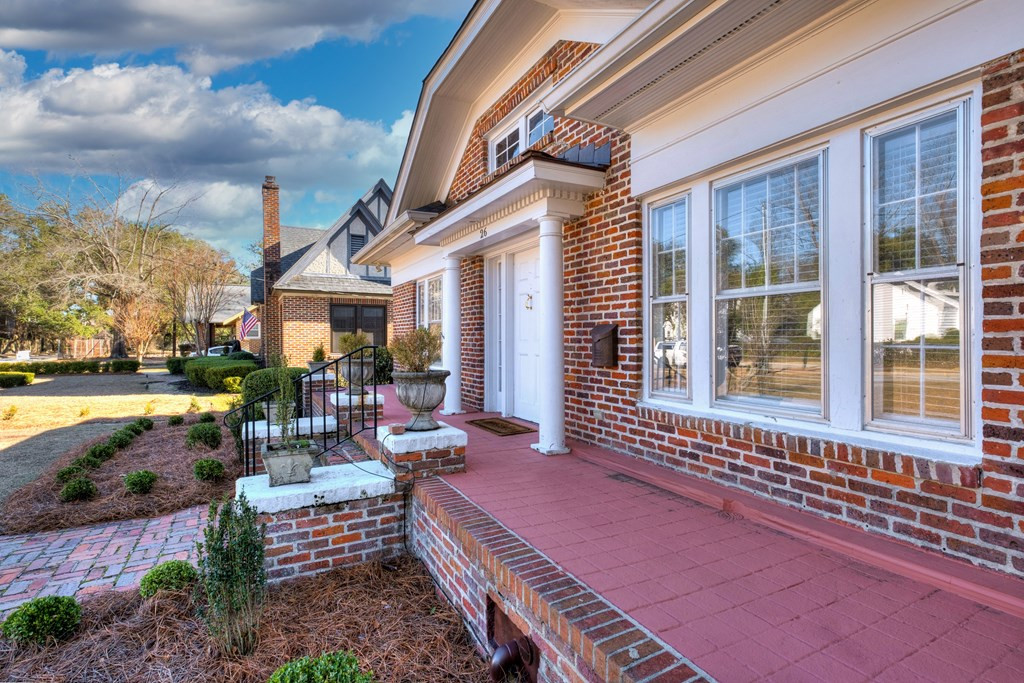 26 Haynsworth Street Sumter, SC 29150 - Photo 3 of 42 Gallery Image 3