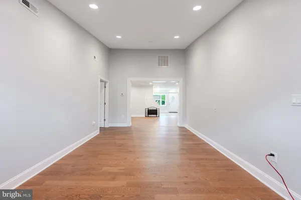 $739,900 | 5807 Accomac Street, Springfield, VA 22150