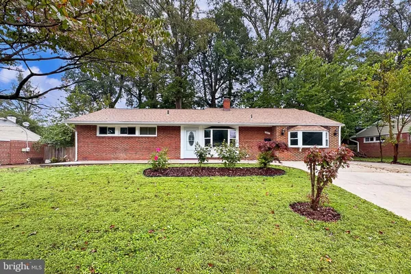 $739,900 | 5807 Accomac Street, Springfield, VA 22150