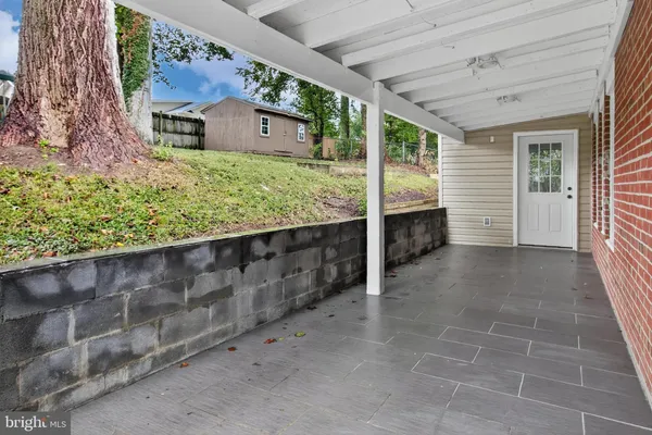 $739,900 | 5807 Accomac Street, Springfield, VA 22150