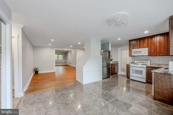 $739,900 | 5807 Accomac Street, Springfield, VA 22150